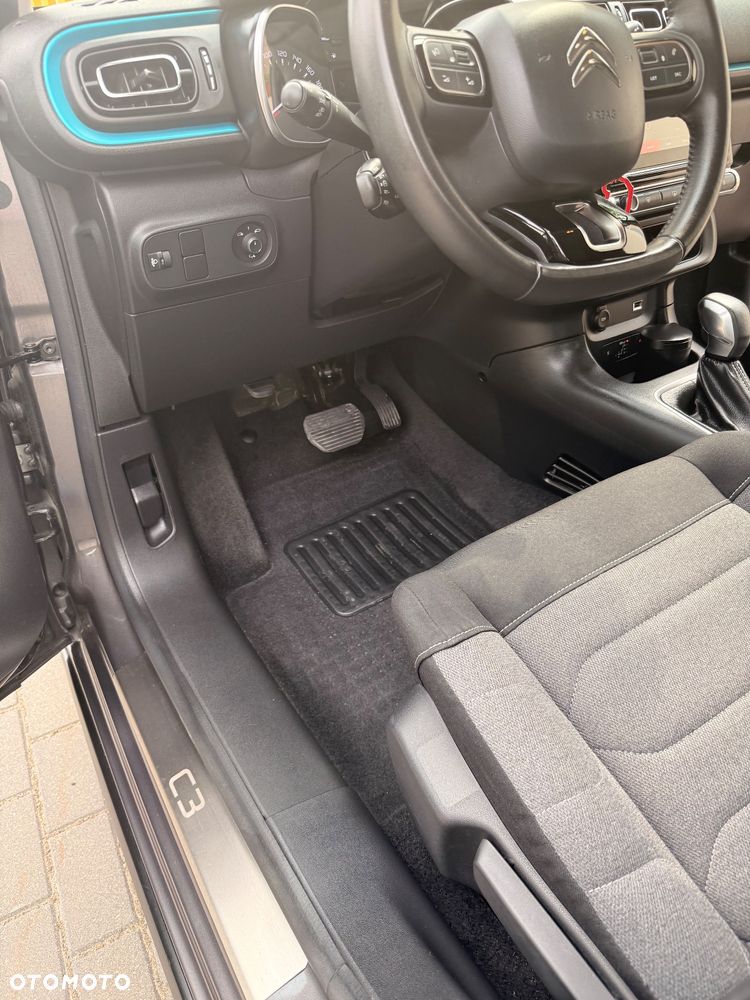 Citroën C3 1.2 PureTech Shine S&S EAT6 - 16