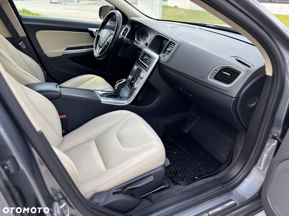 Volvo S60 - 27