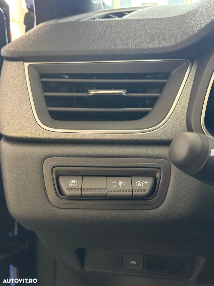 Renault Captur TCe 100 Techno - 8