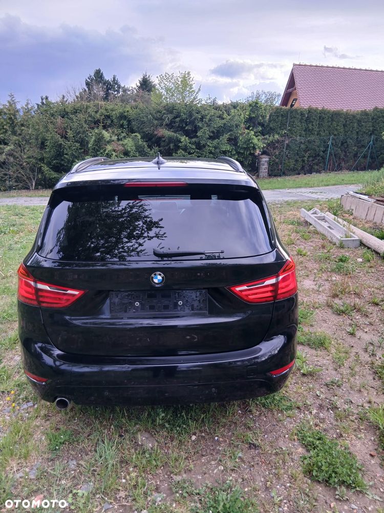 BMW Seria 2 218d Sport-Aut Advantage - 17
