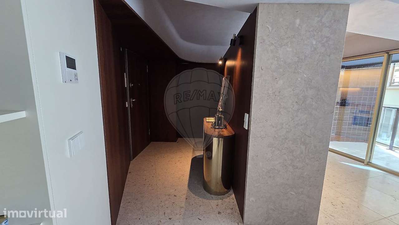 Apartamento T1 para venda - Grande imagem: 2/29