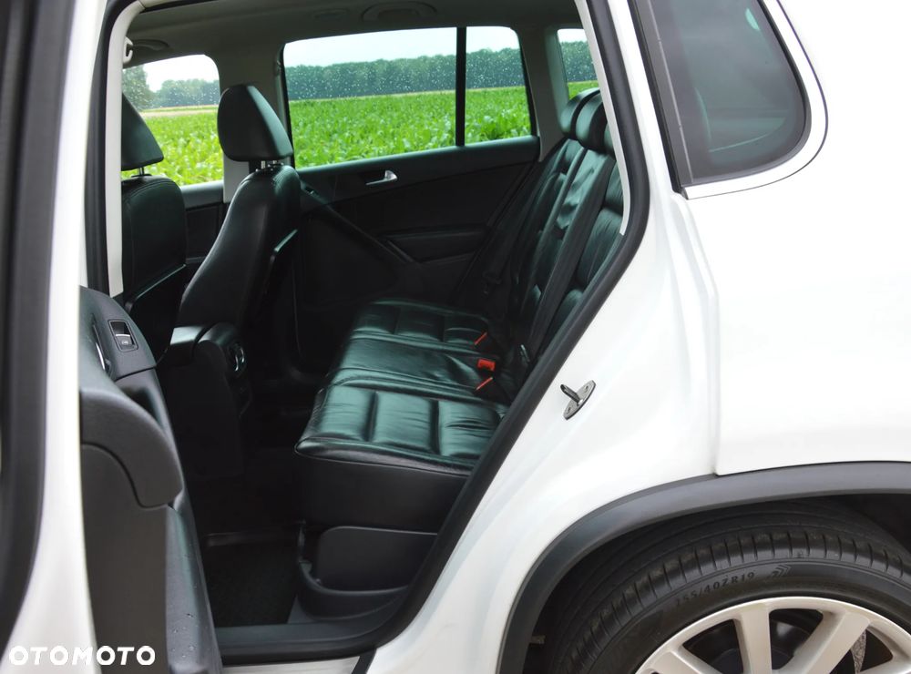 Volkswagen Tiguan - 28