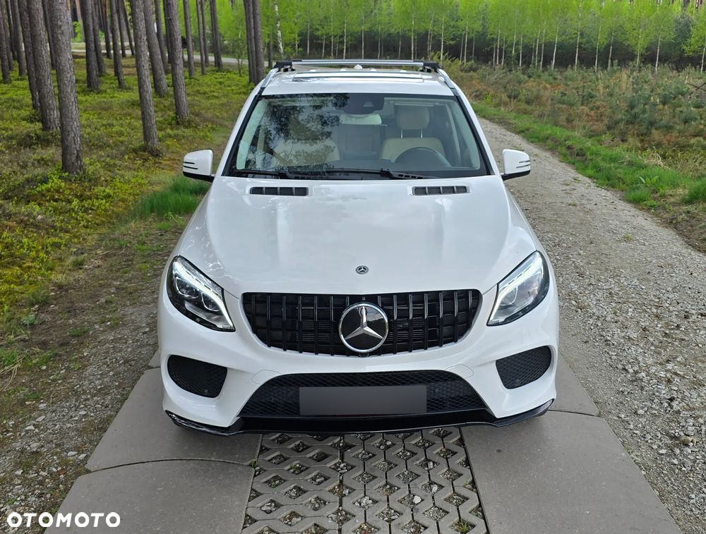 Mercedes-Benz GLE - 2