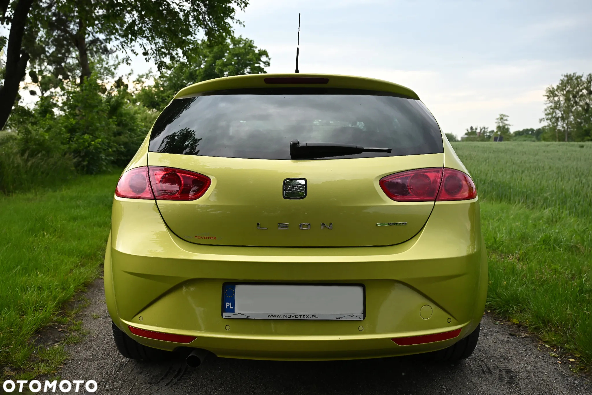 Seat Leon 1.6 TDI Style - 4