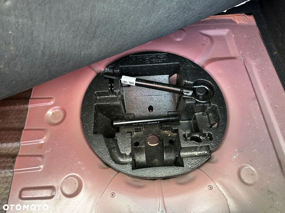 Renault Clio - 27