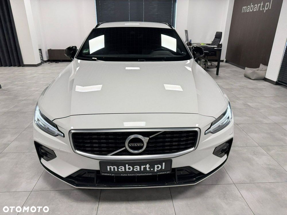 Volvo V60 D4 R-Design - 8