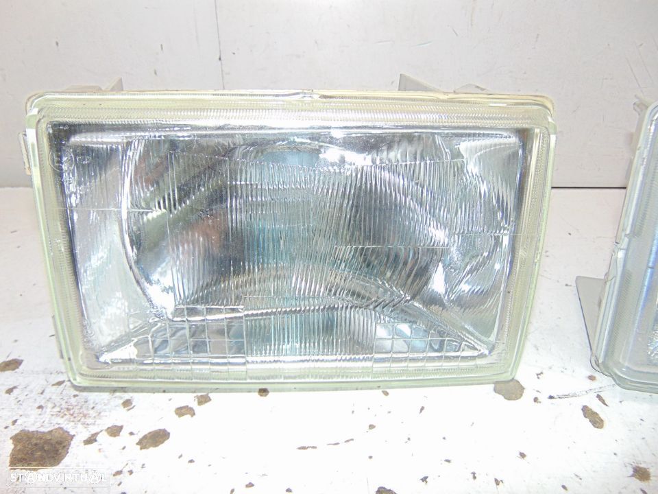 Renault 9 faróis - 2