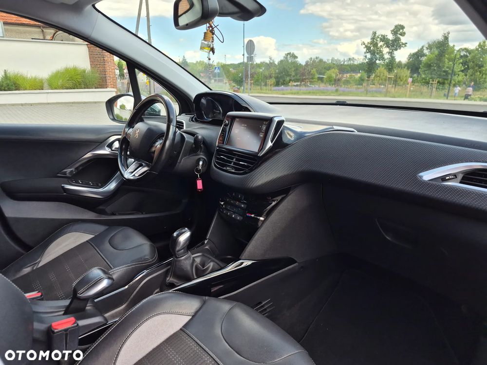 Peugeot 2008 - 17