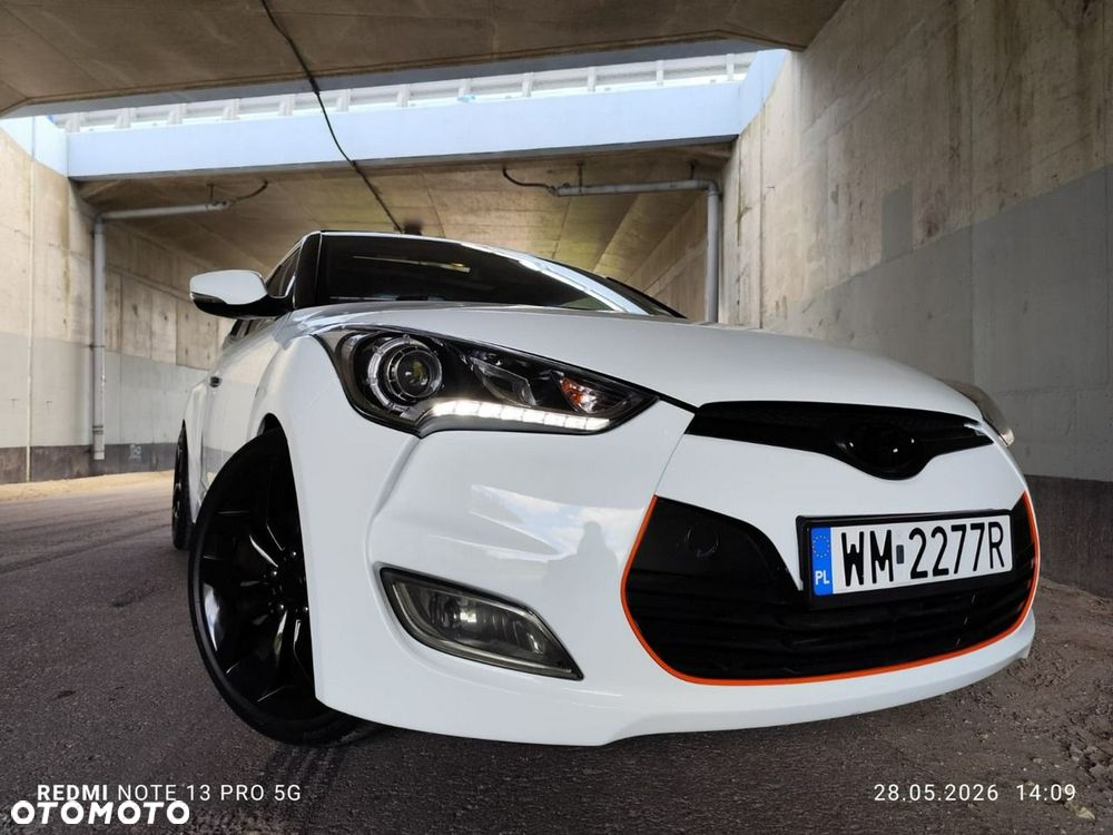 Hyundai Veloster - 6