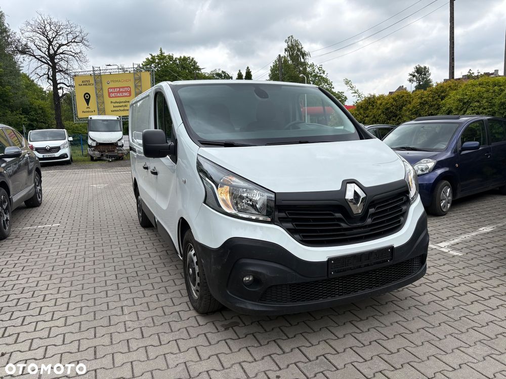 Renault Trafic - 2