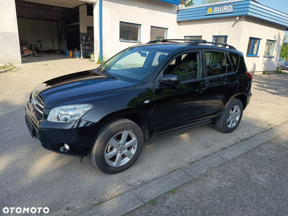 Toyota RAV4 - 2