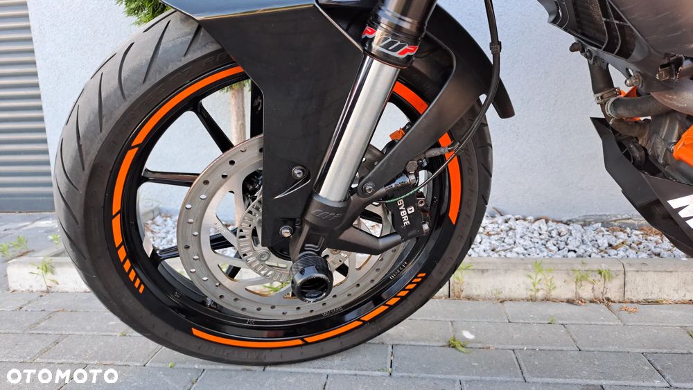 KTM Duke - 33