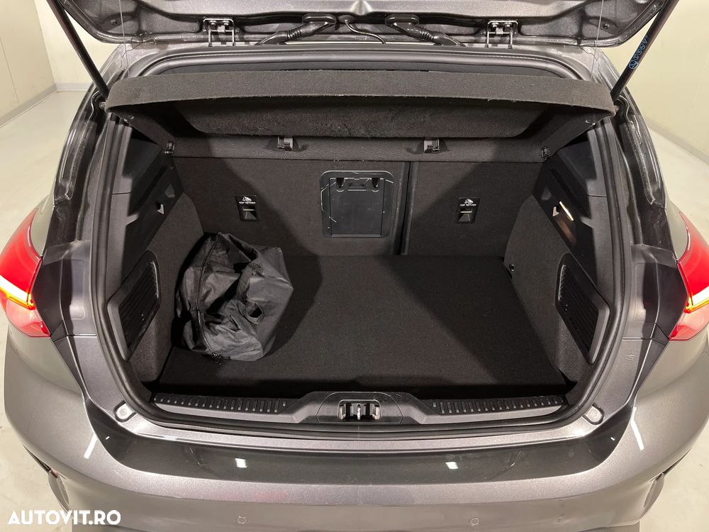 Ford Focus 1.5 EcoBoost ST-Line - 14