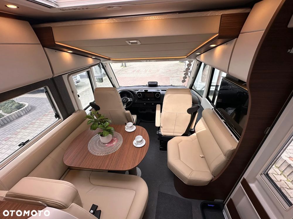 Carthago C-line I 5.0 QB L MERCEDES PAKIET ZIMOWY 2026 - 9