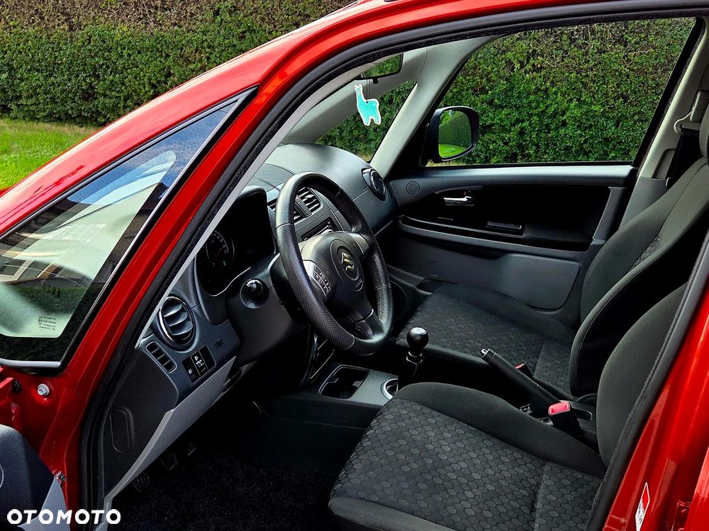 Suzuki SX4 1.6 VVT 4x4 Style - 6