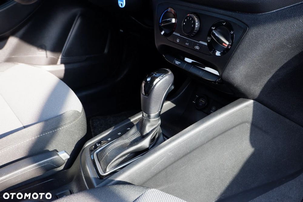 Hyundai i20 1.0 T-GDI Comfort DCT - 7