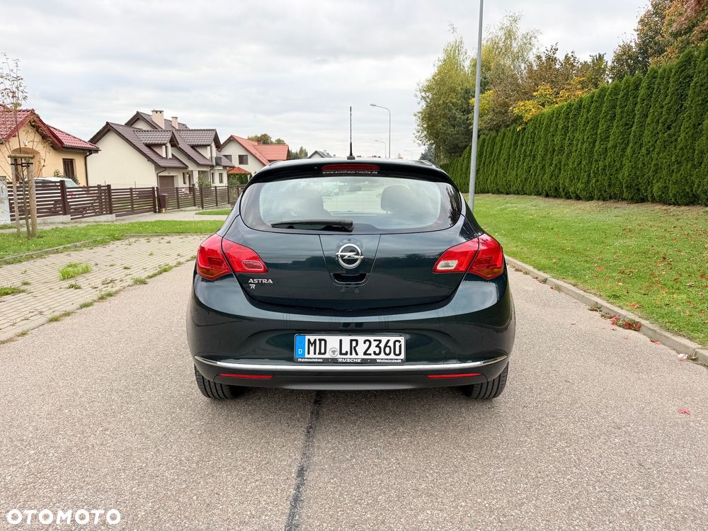 Opel Astra - 23