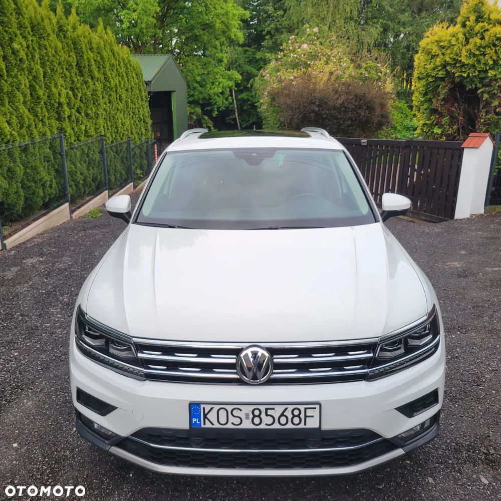 Volkswagen Tiguan - 1