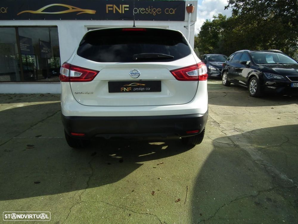 Nissan Qashqai 1.6 dCi N-Connecta 18 Xtronic - 8