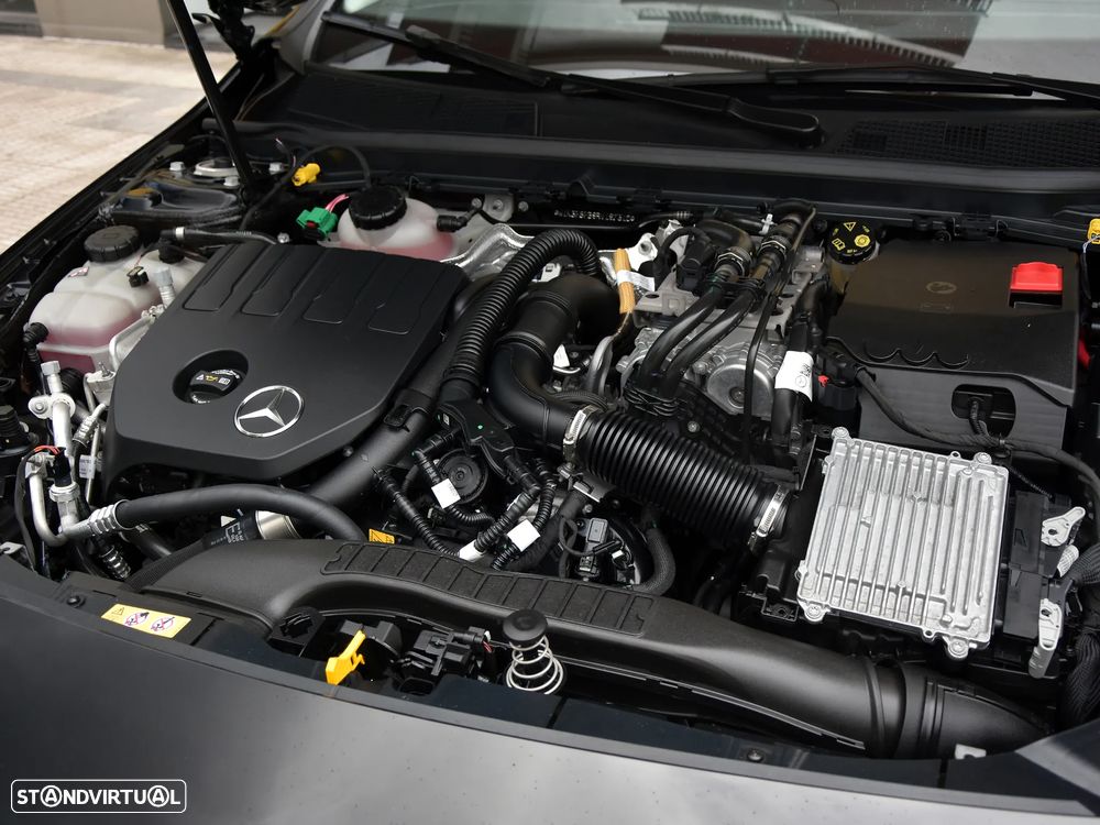 Mercedes-Benz A 250 e - 8