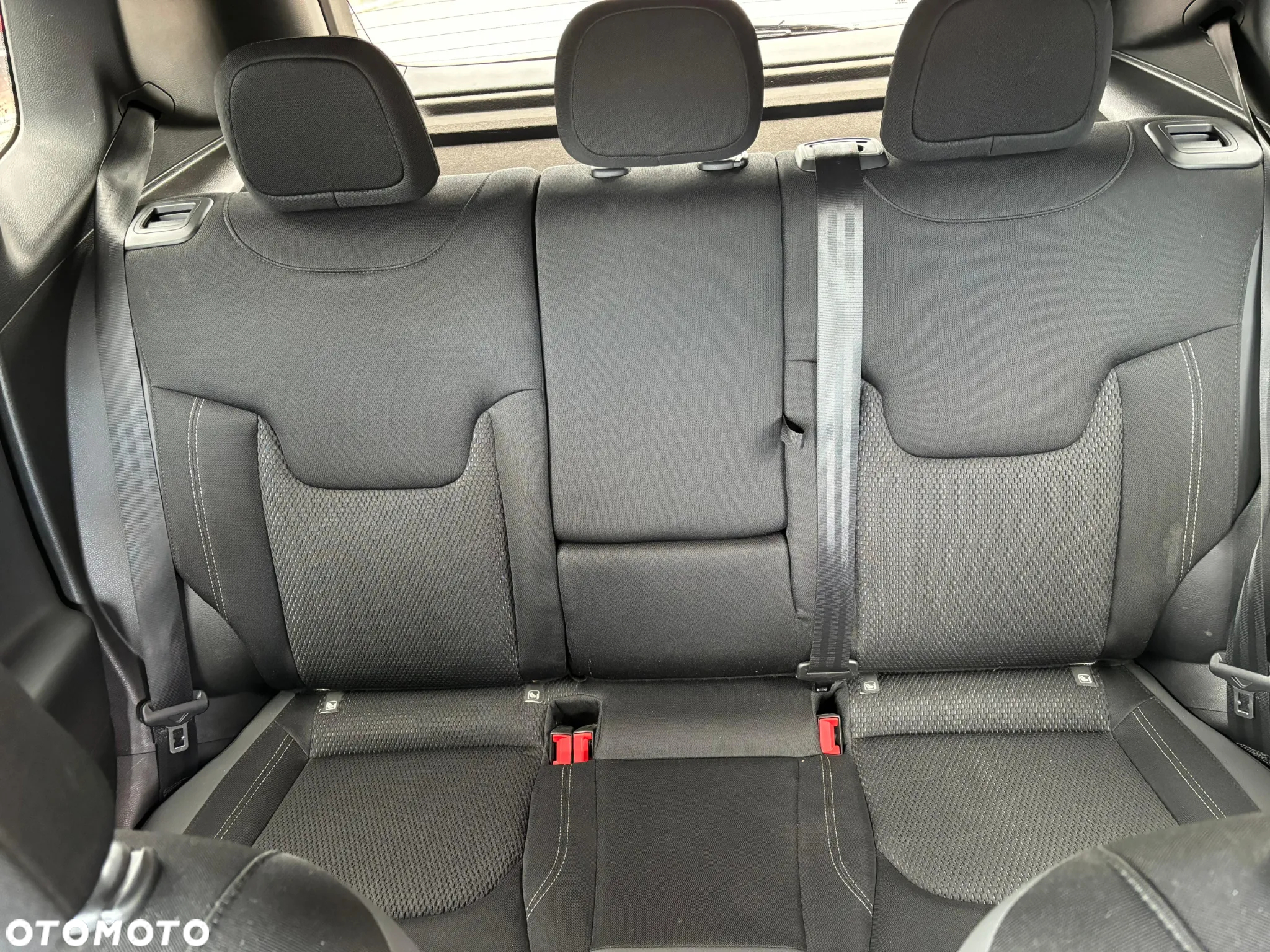 Jeep Renegade 1.3 GSE T4 Turbo S FWD S&S - 14