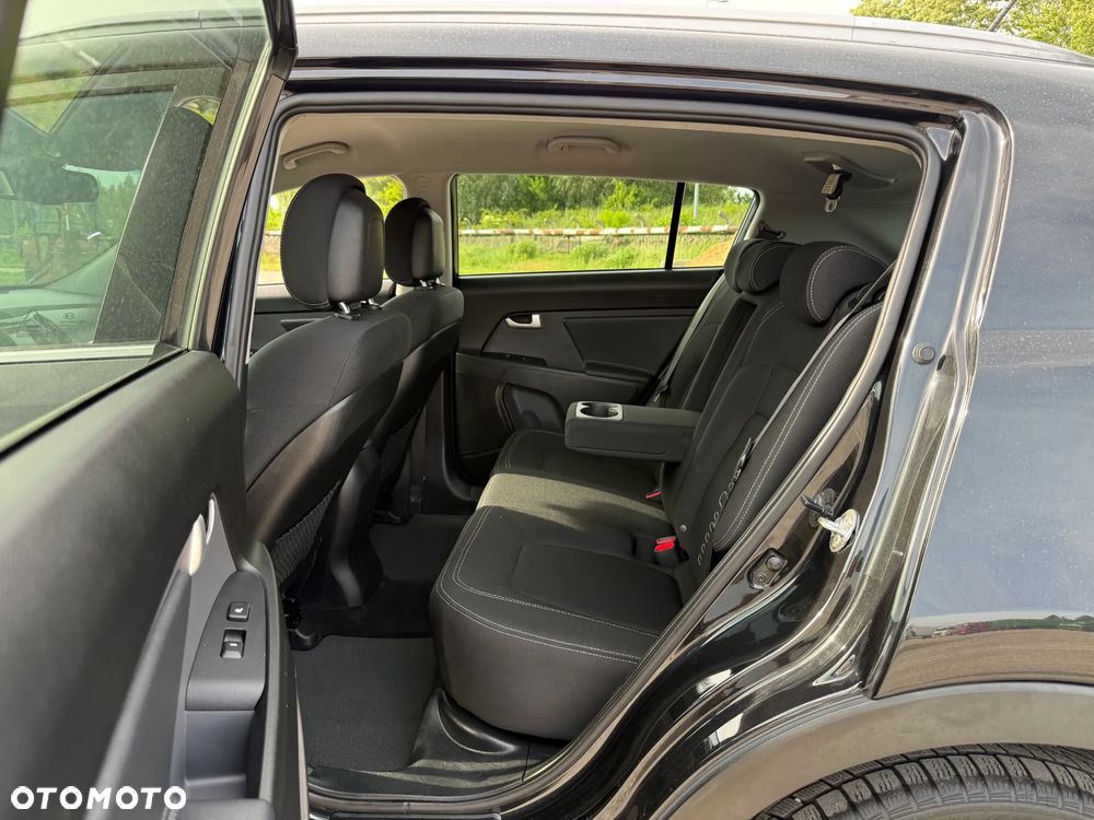 Kia Sportage 2.0 CRDI AWD Dream-Team Edition - 5