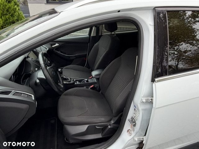 Ford Focus - 13