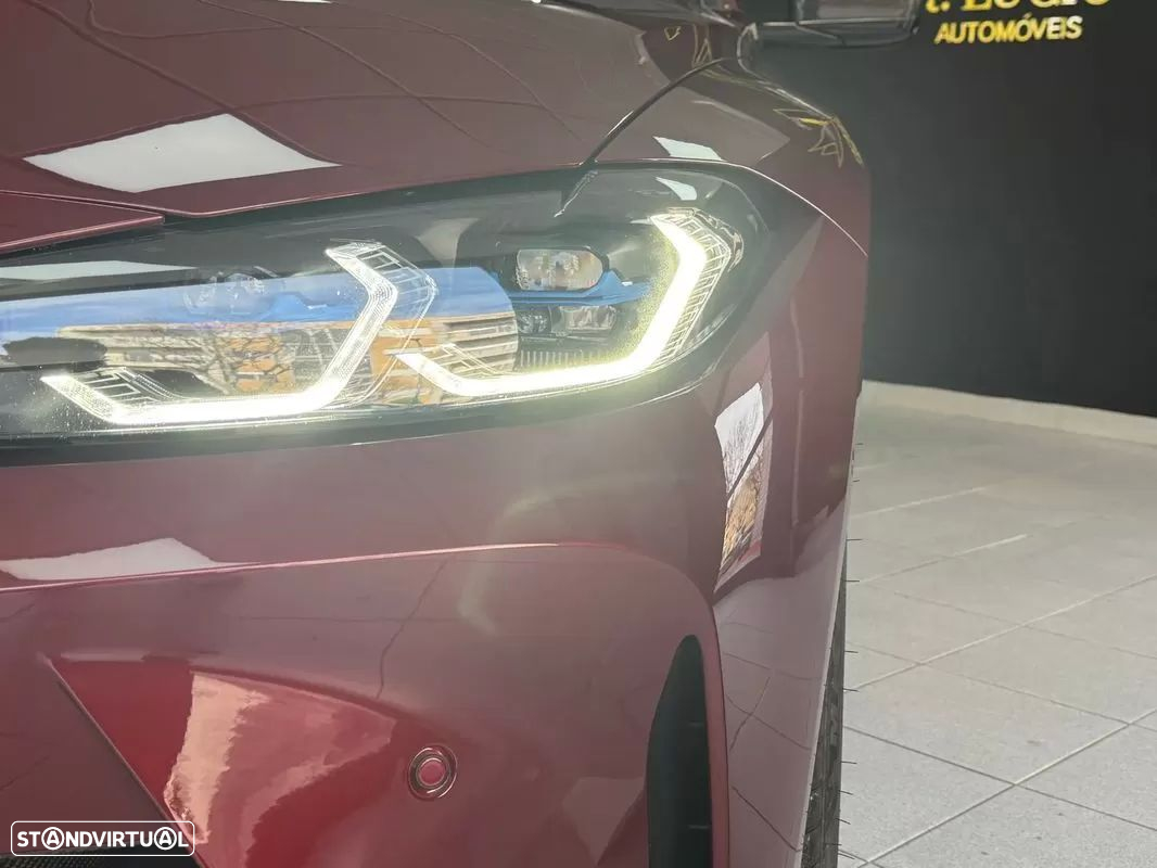 BMW M4 Competition Pack 50 anos M - 6