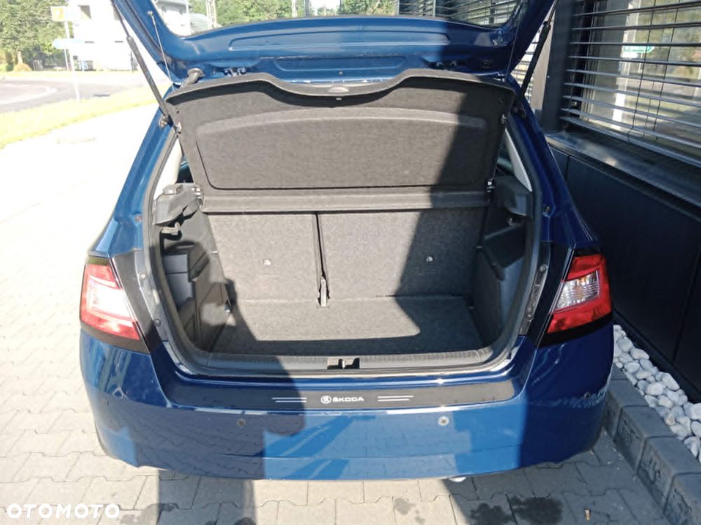 Skoda Fabia 1.2 TSI Active - 12