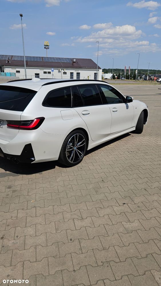 BMW Seria 3 320d xDrive mHEV M Sport - 14