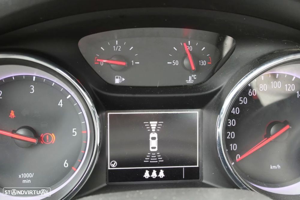 Opel Astra 1.5 D GS Line S/S - 21