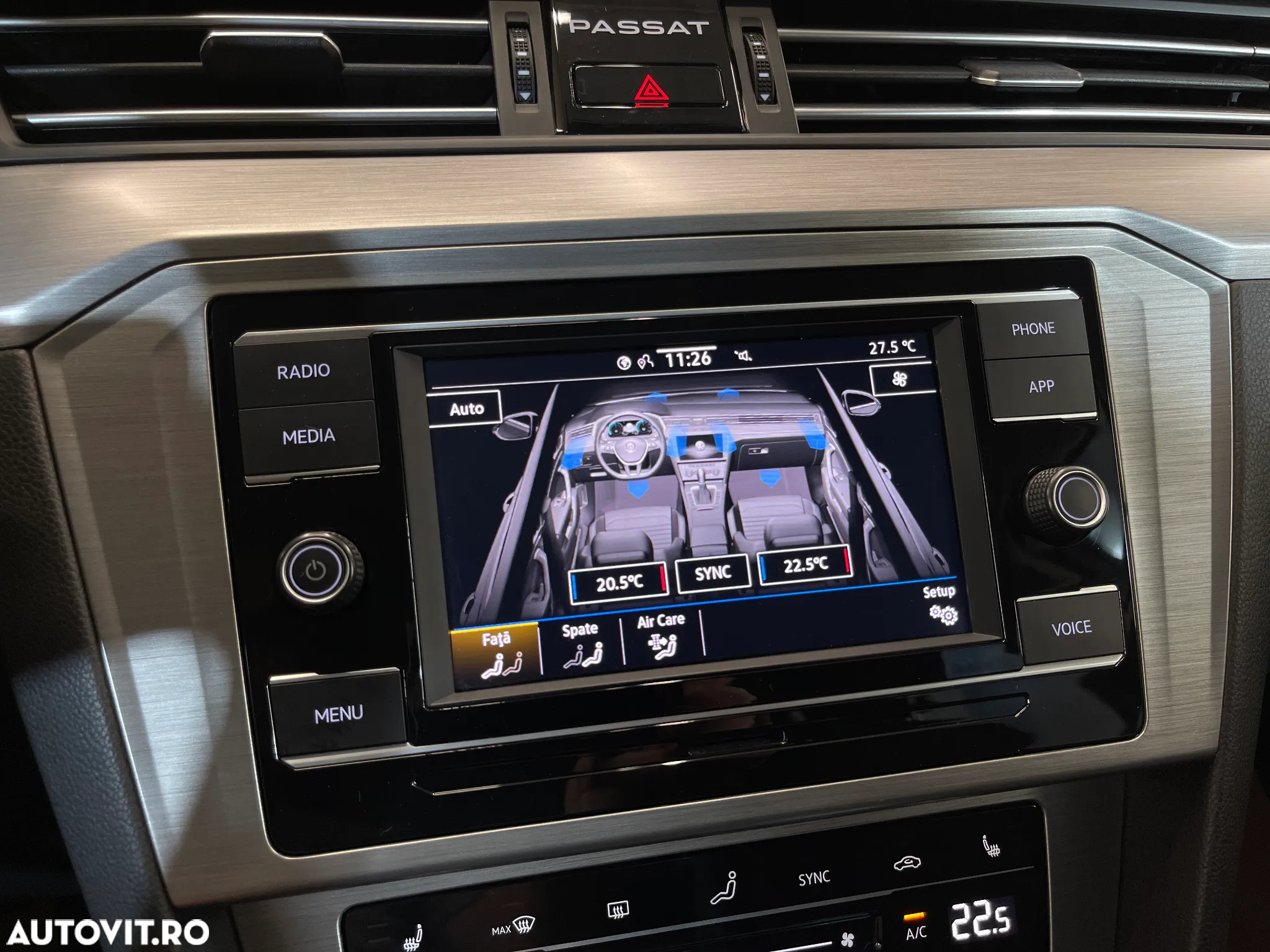 Volkswagen Passat 1.5 TSI ACT Advance - 19