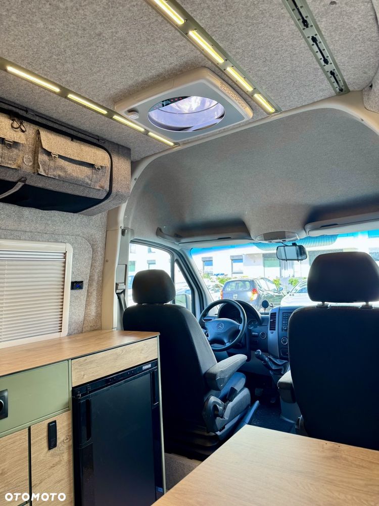 Mercedes-Benz Sprinter - 3