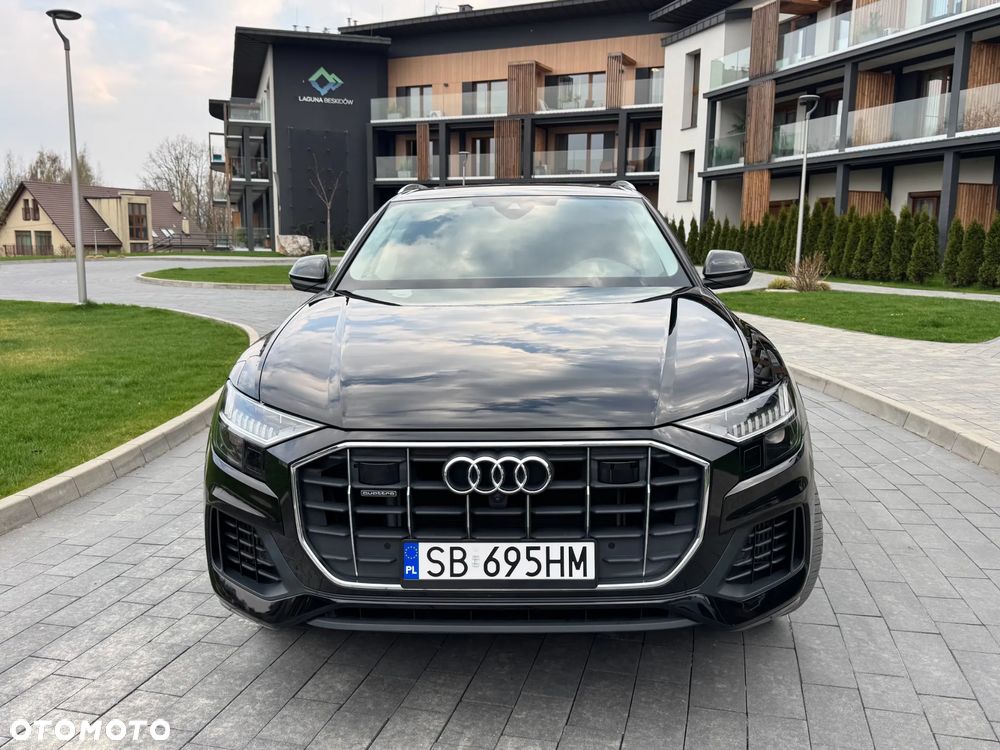 Audi Q8 55 TFSI quattro tiptronic - 2