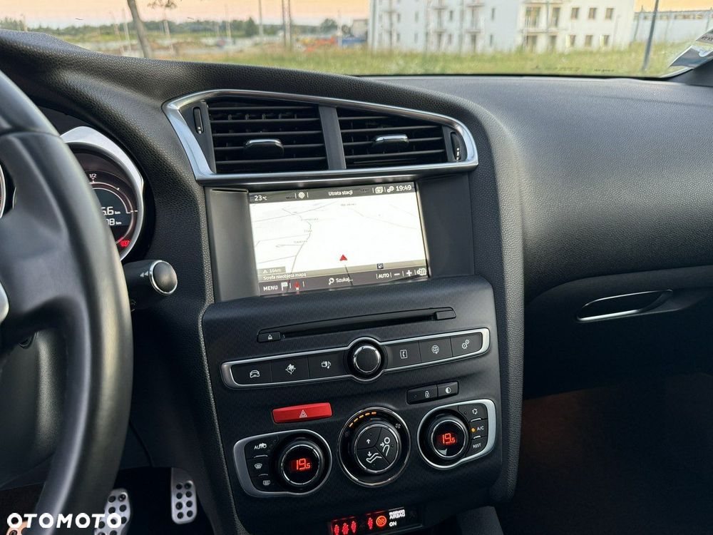 DS Automobiles DS 4 - 25