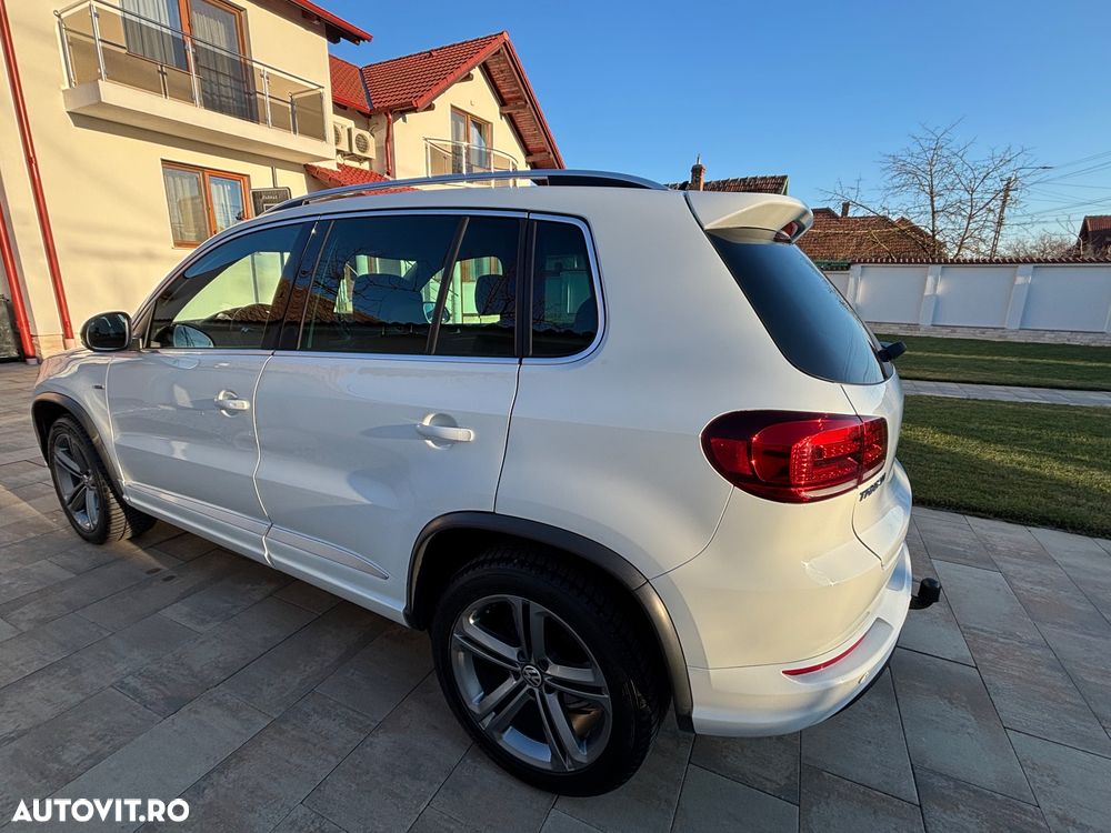 Volkswagen Tiguan 2.0 TDI DPF DSG 4Mot Comfortline - 14