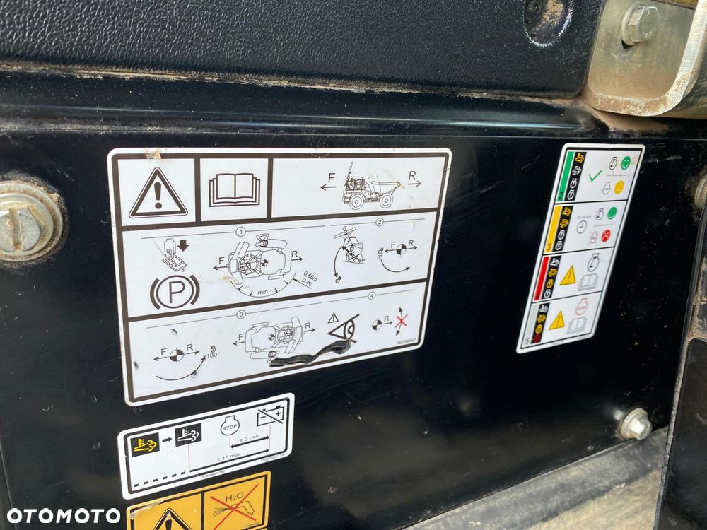 Wacker Neuson DV90 - 13