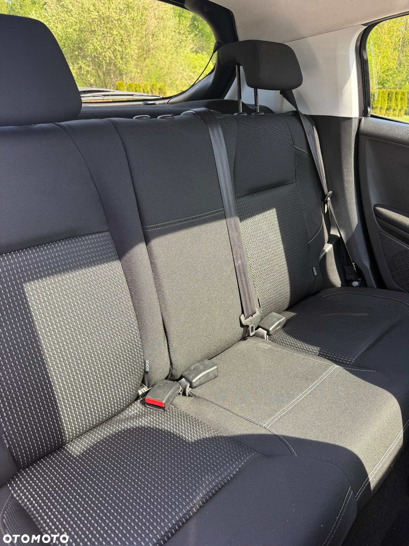 Peugeot 208 1.2 PureTech Allure - 19