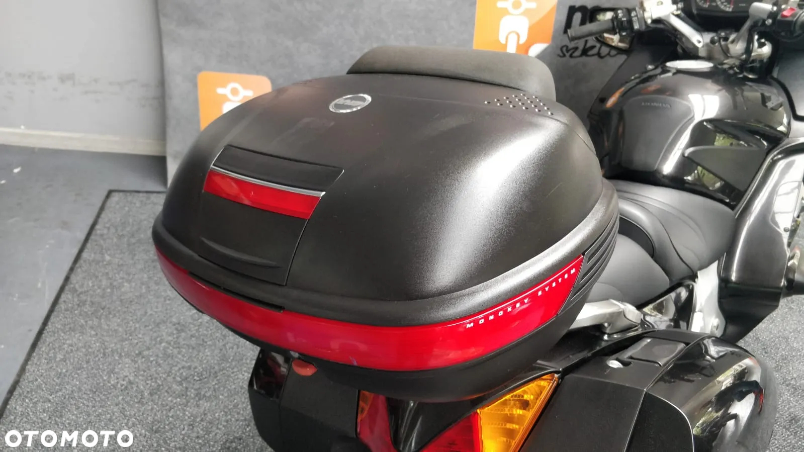 Honda ST - 28
