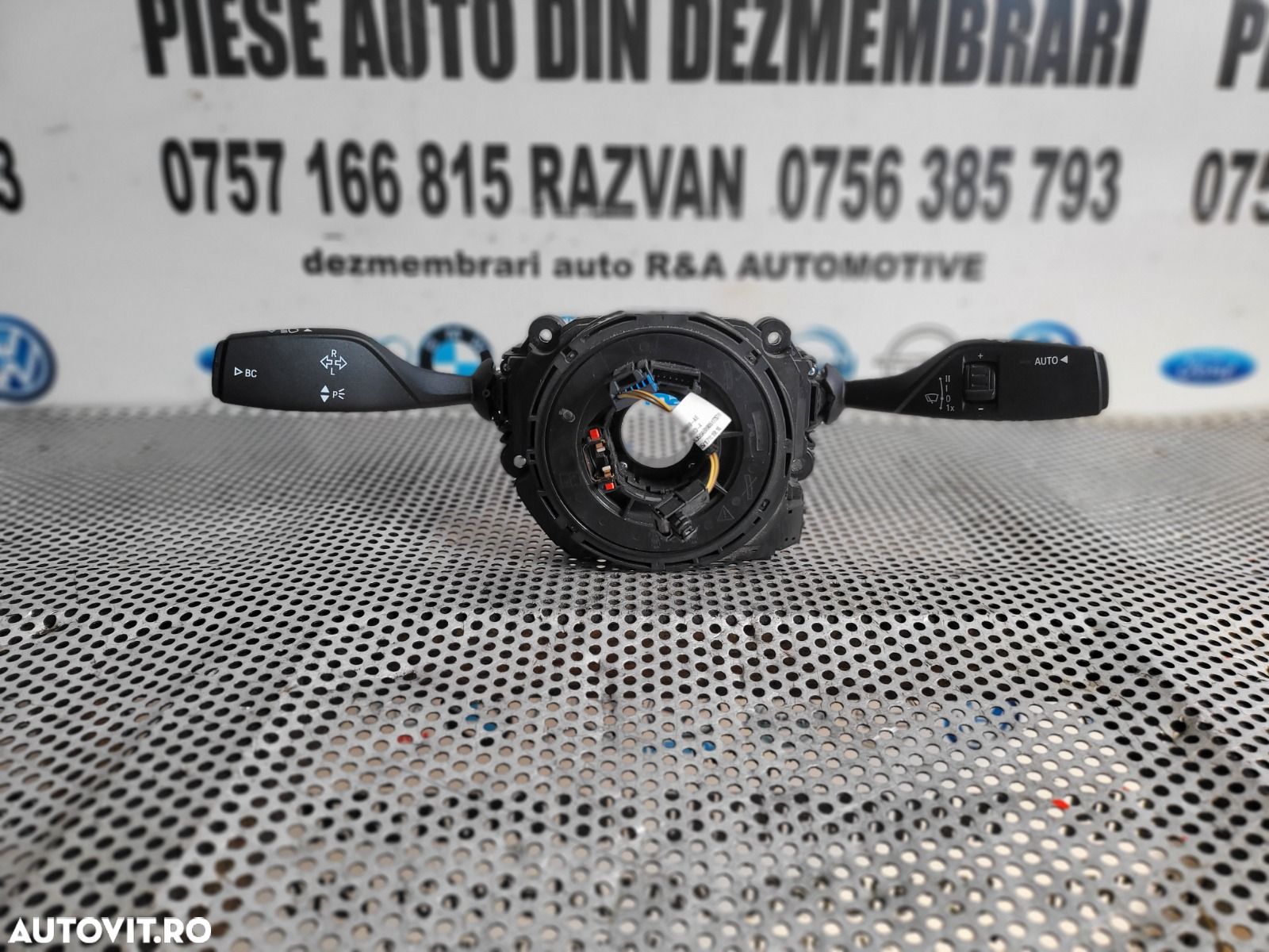 Ansamblu Banda Spira Spirala Volan Airbag SZL Maneta Semnalizare Stergatoare Bmw X3 F25 X4 F26 X5 X6 F15 F16 Volan Stanga Cod 6827375 Dezmembrez Bmw X4 F26 2.0 D Motor B47 Xdrive 4x4 Volan Stanga Bi-Xenon - 1