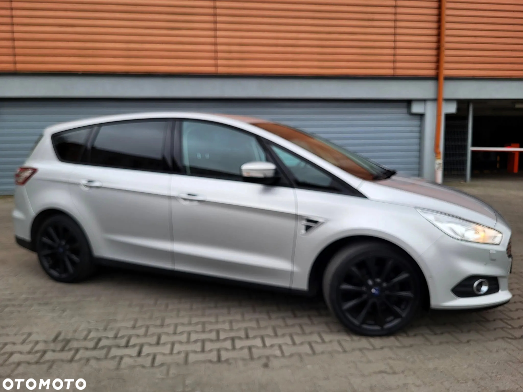 Ford S-Max 2.0 EcoBlue Titanium - 13