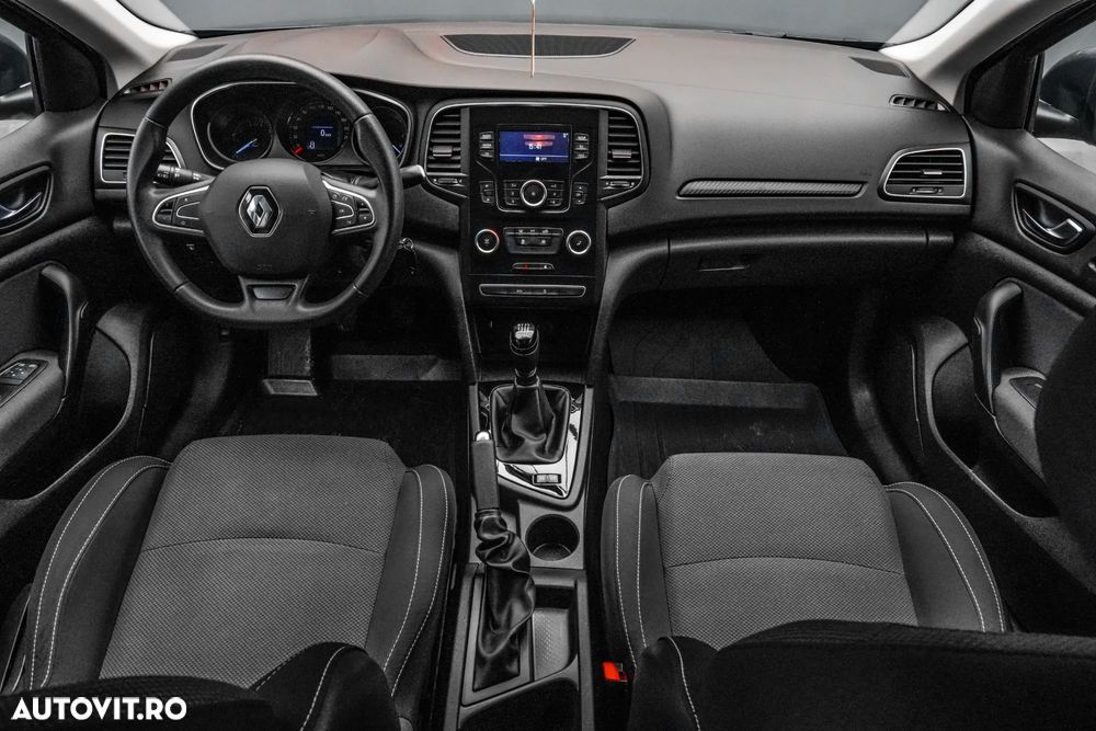 Renault Megane TCE GPF Life - 7