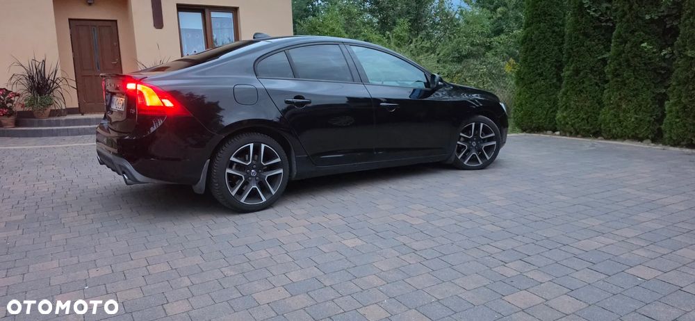 Volvo S60 T5 Geartronic RDesign - 4
