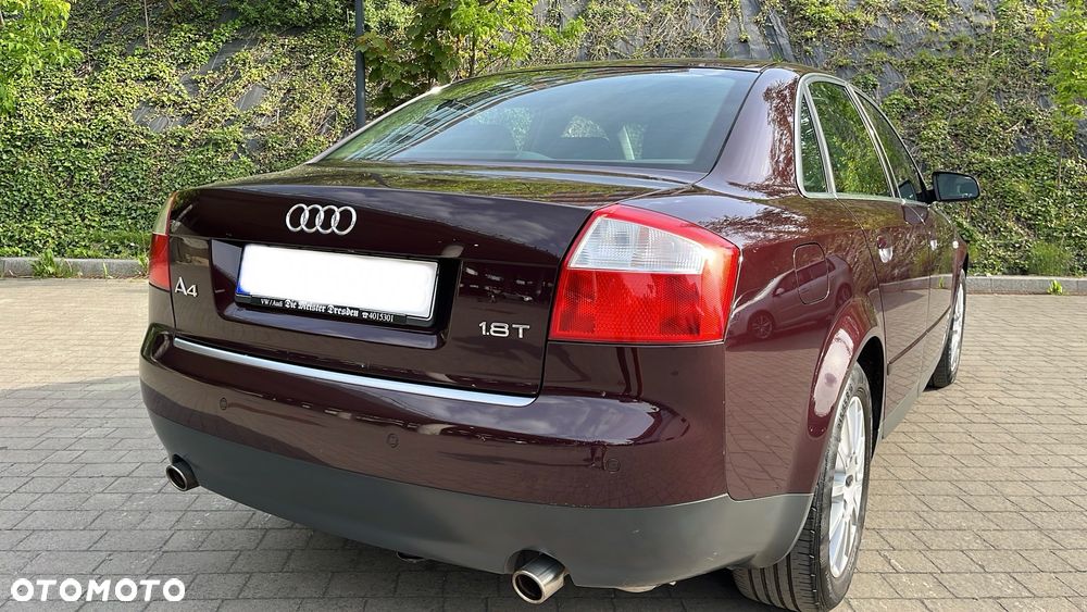 Audi A4 Limousine 1.8T - 14