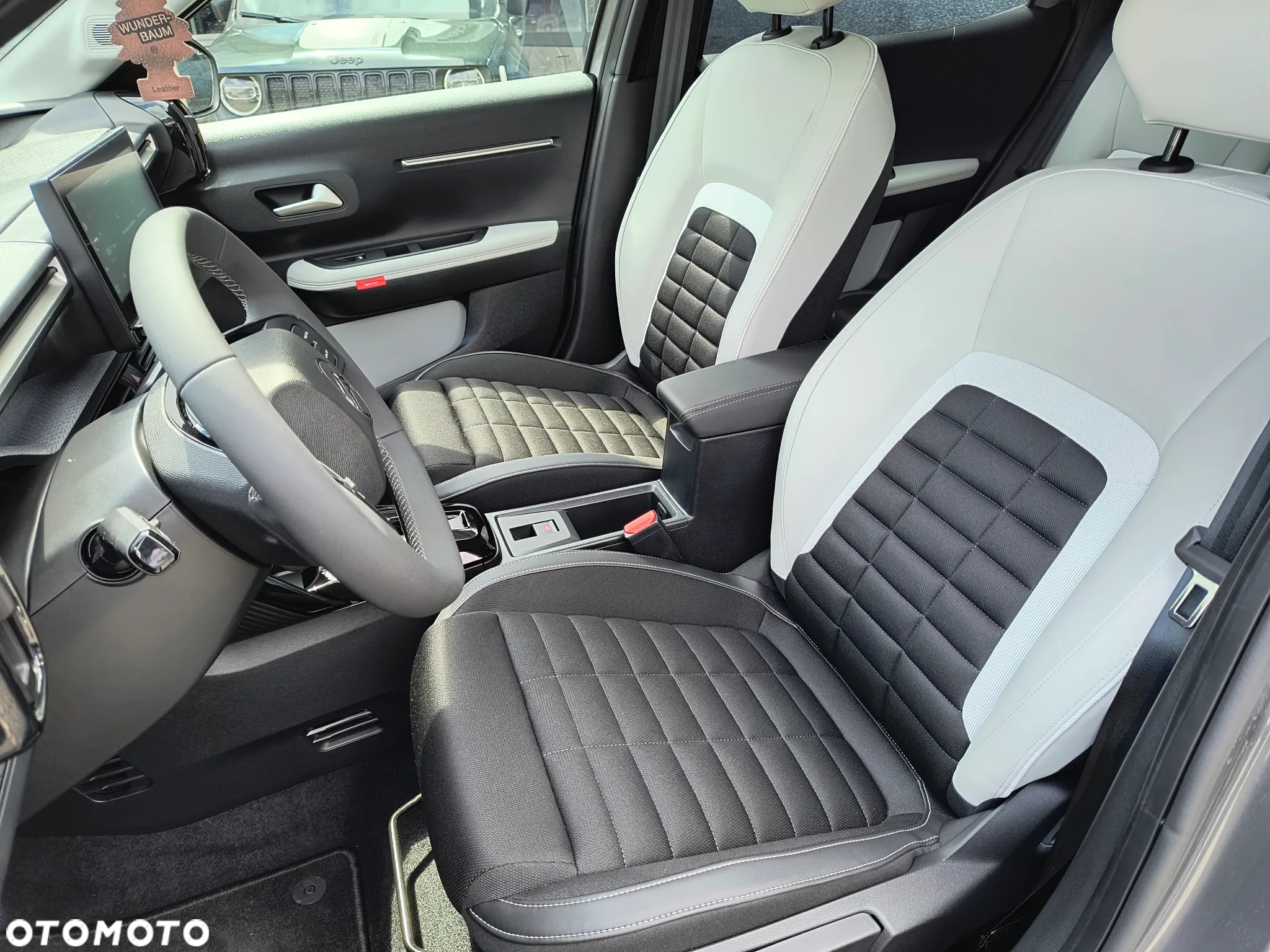 Citroën C3 Aircross 1.2 PureTech Max S&S EAT6 - 8