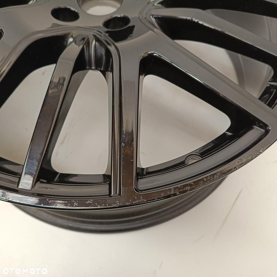 Alufelga 5x114,3 21 Maserati Levante 670163555 (F8949) - 5