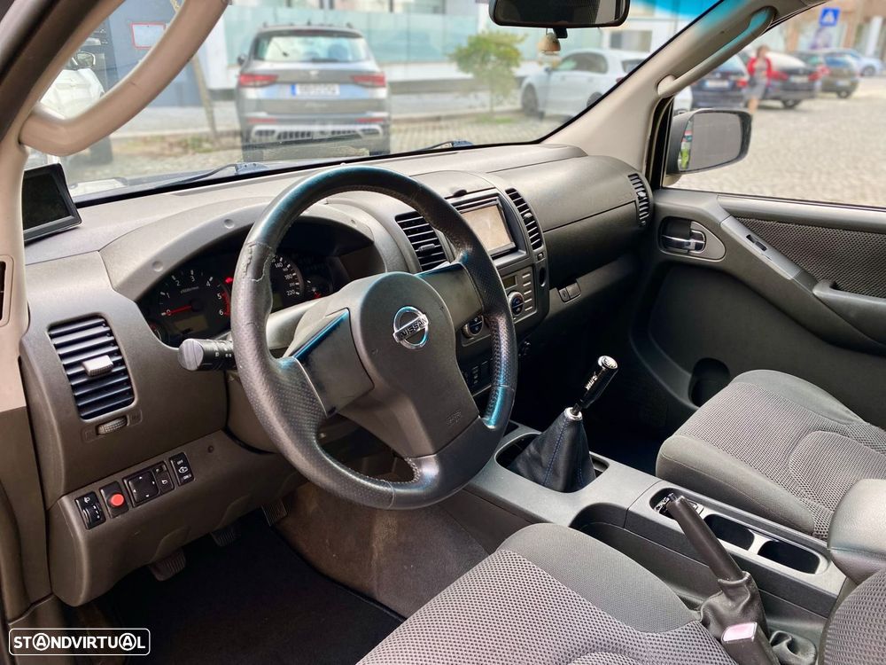 Nissan Navara 2.5 dCi CD SE Comfort - 13