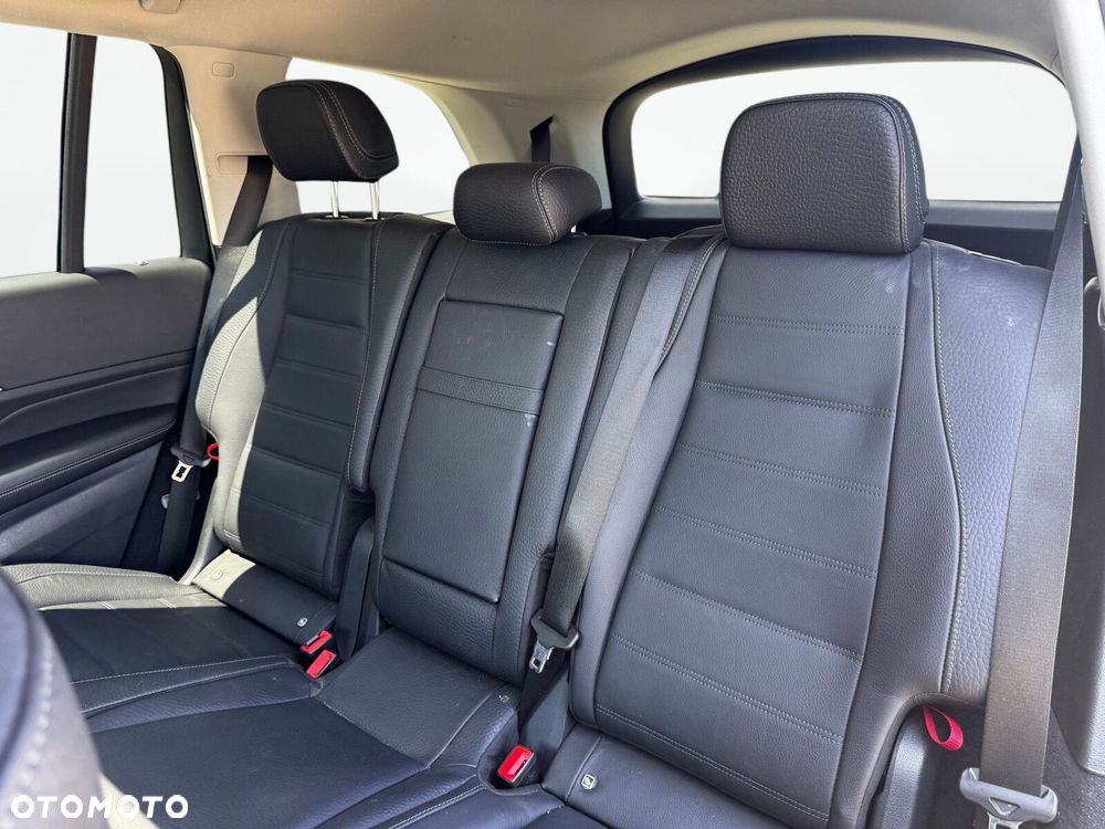 Mercedes-Benz GLS - 13