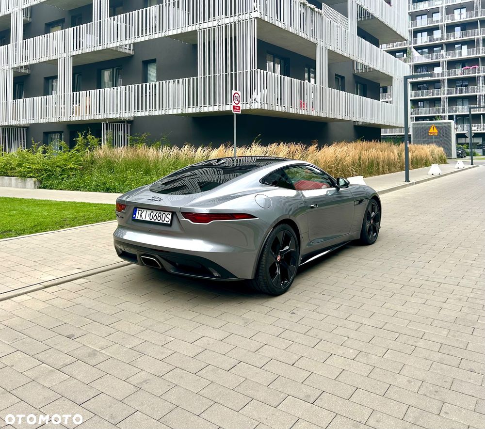 Jaguar F-Type P300 First Edition - 4