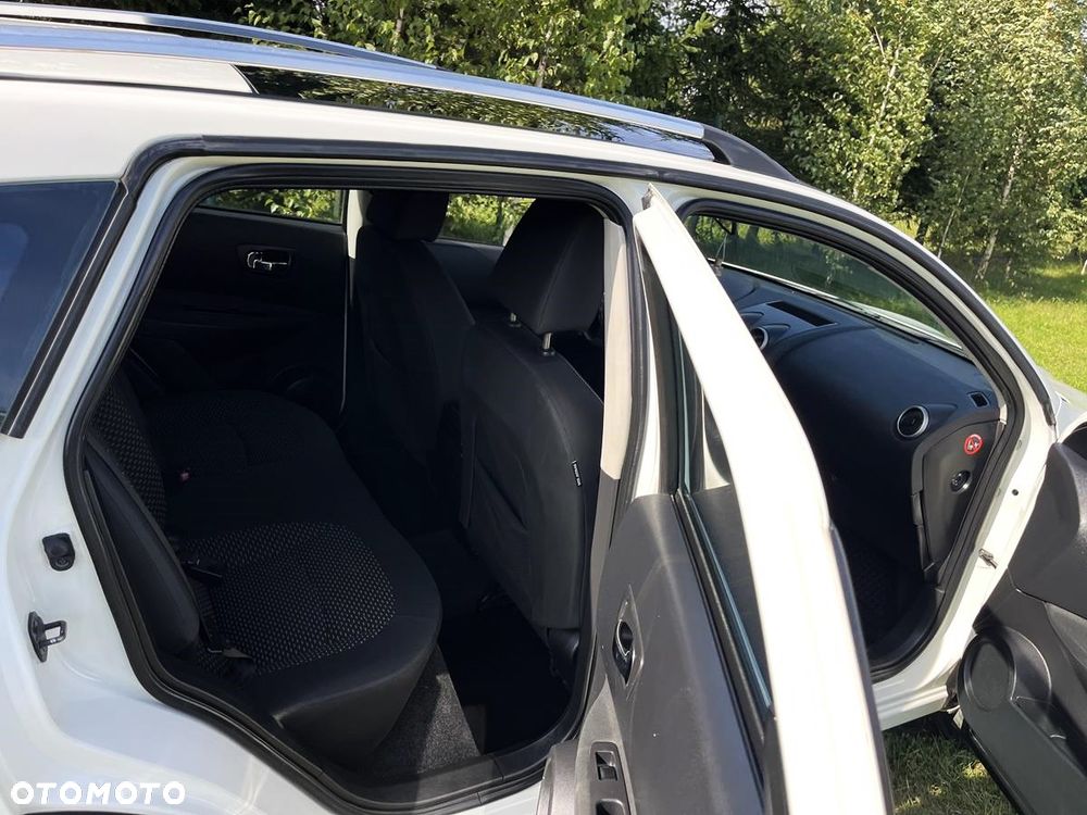 Nissan Qashqai - 11